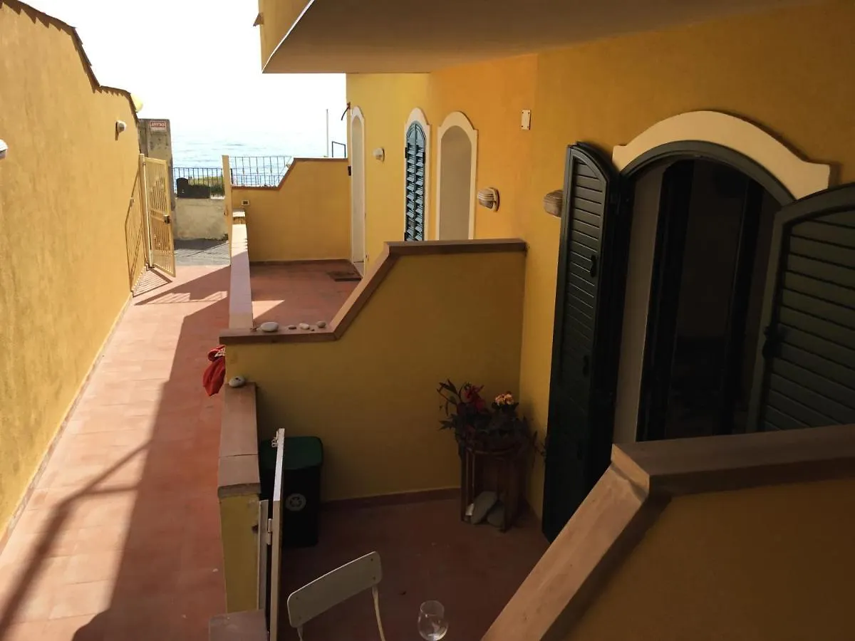 Appartamento Taormina Stationhouse 0*,