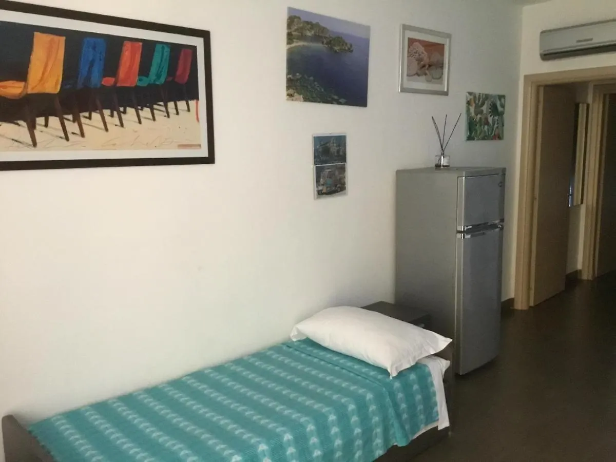 Taormina Stationhouse Apartamento
