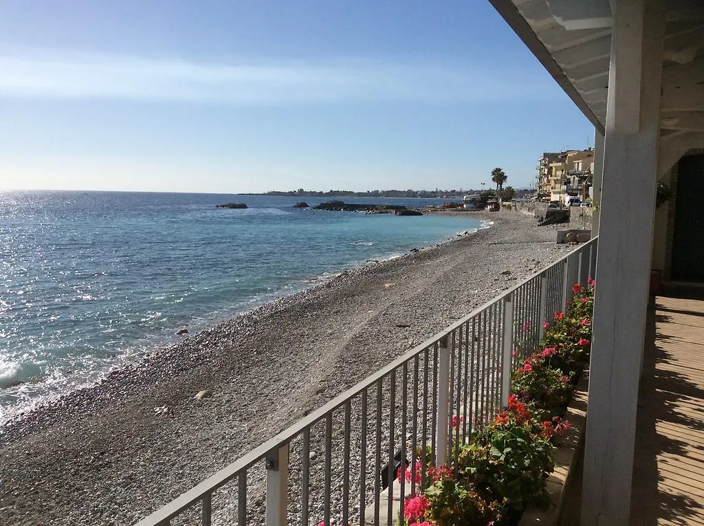 Appartamento Taormina Stationhouse