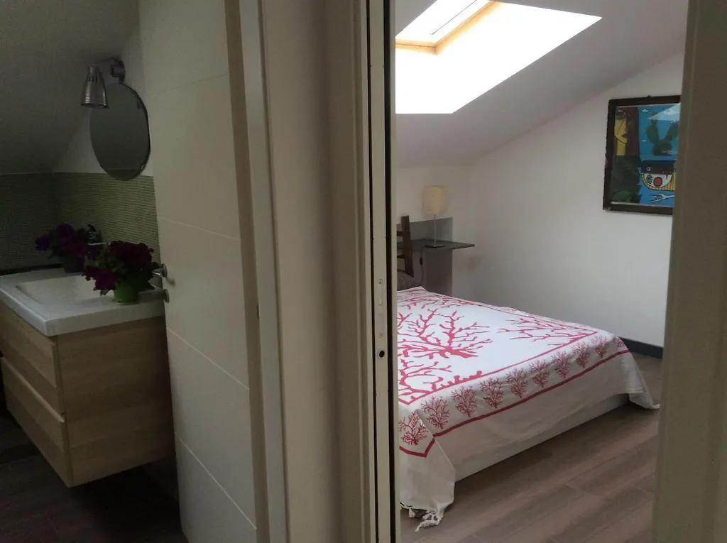 Taormina Stationhouse Apartamento 0*,  Itália
