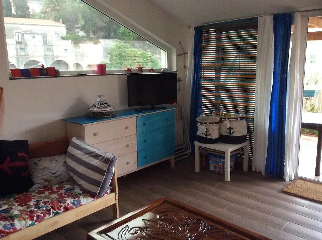 Ferienwohnung Taormina Stationhouse Apartment